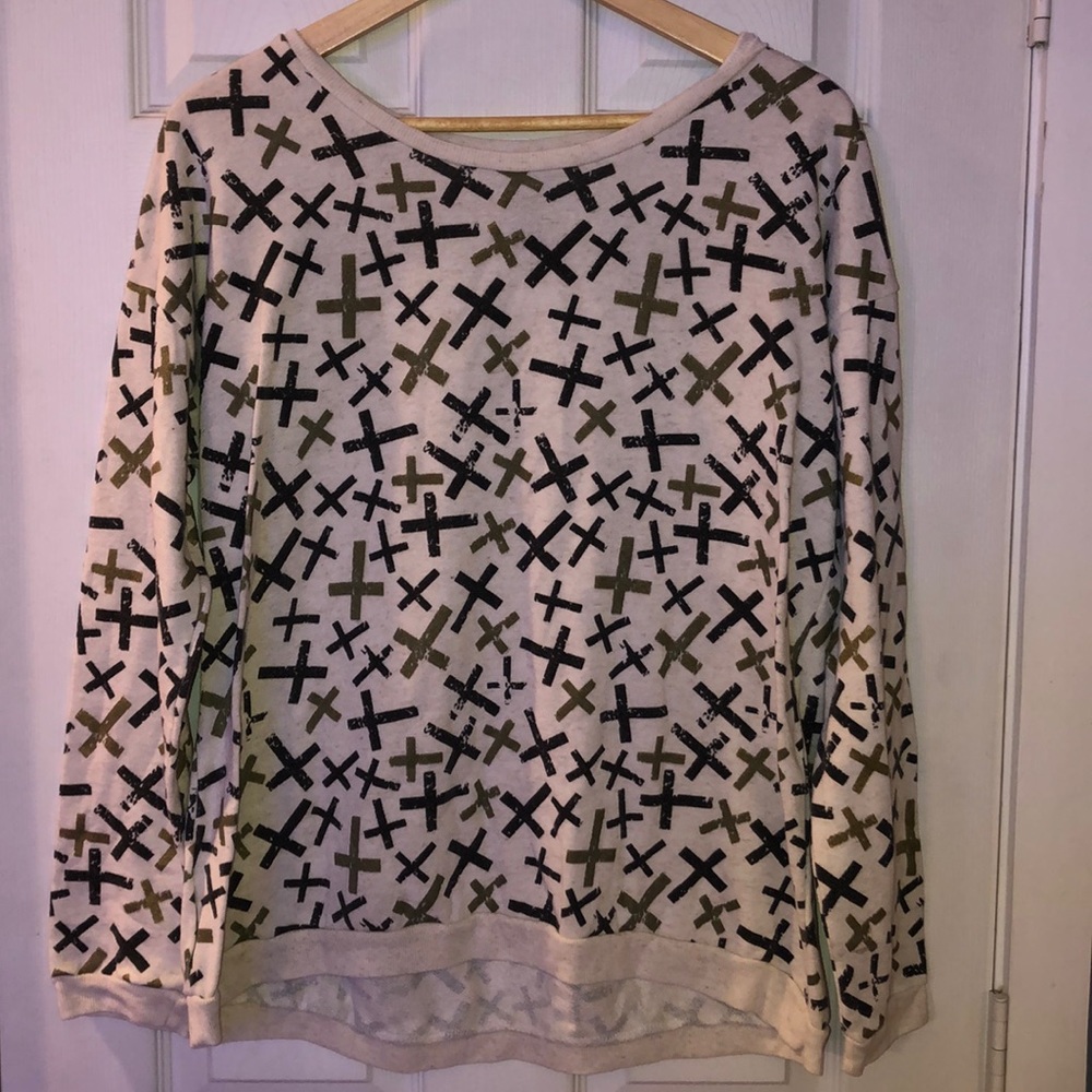 Rue 21 cross light weight sweatshirt